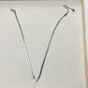 silver flat pointed necklace